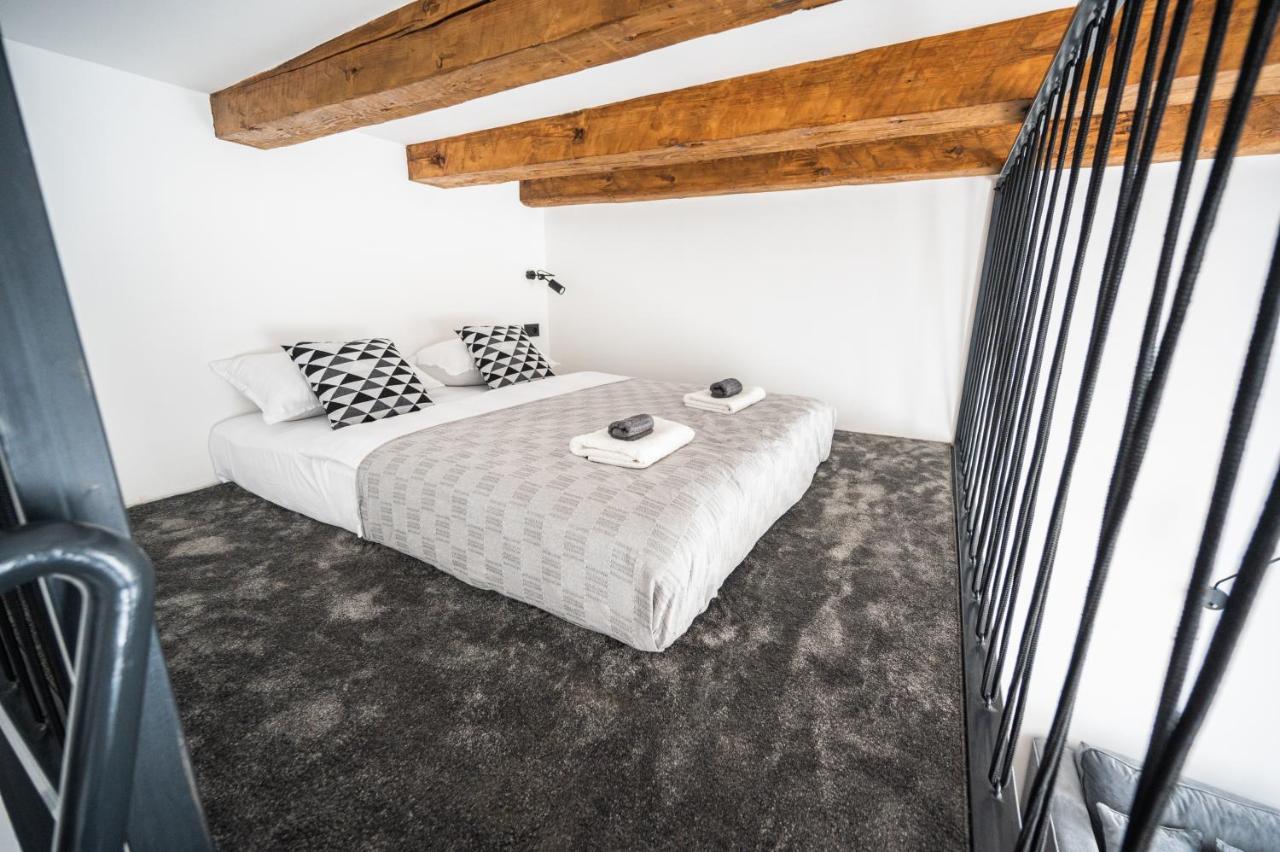Old Town Design Apartments Sarajevo Ngoại thất bức ảnh